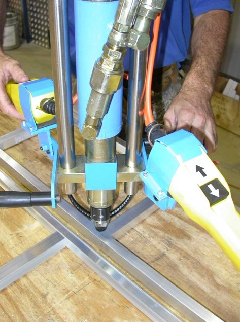 Caravan Riveting System Caravan Riveting System